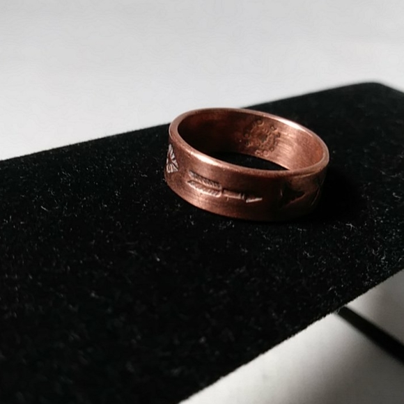Vintage Solid Copper Ring - Picture 4 of 6
